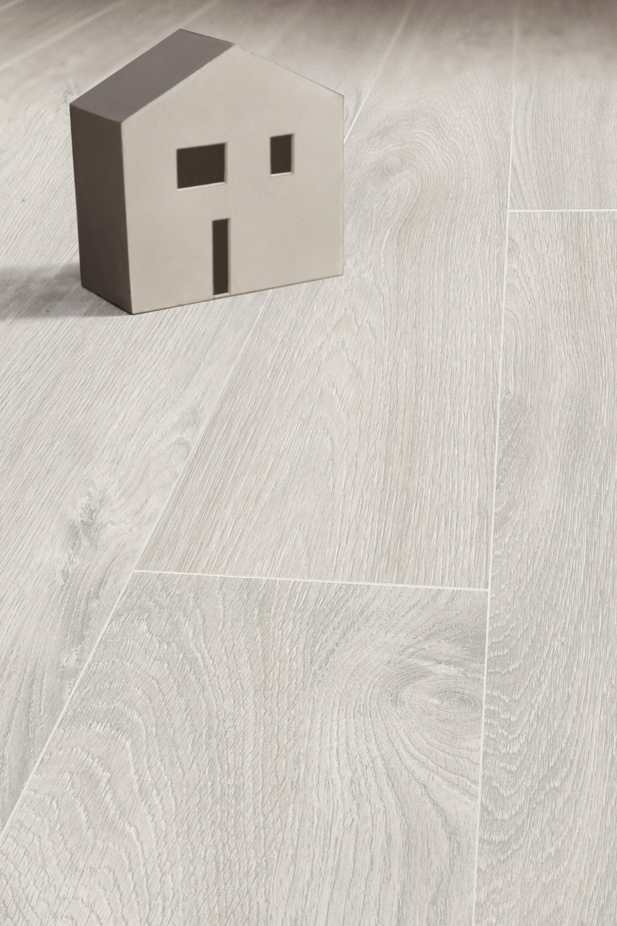 SILVER OAK  WO02A031693